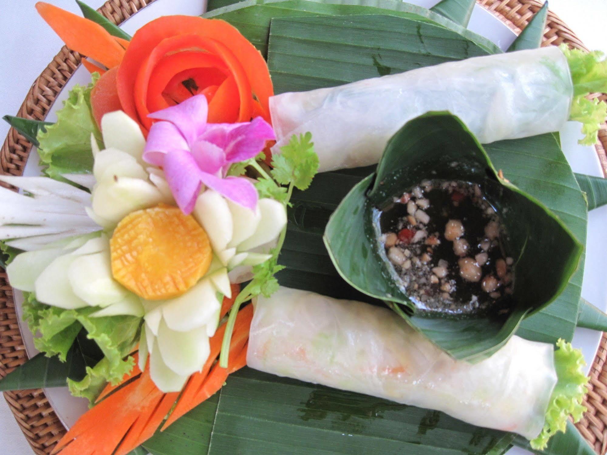 Le Grand Palais Boutique Hotel Phnom Penh Ngoại thất bức ảnh