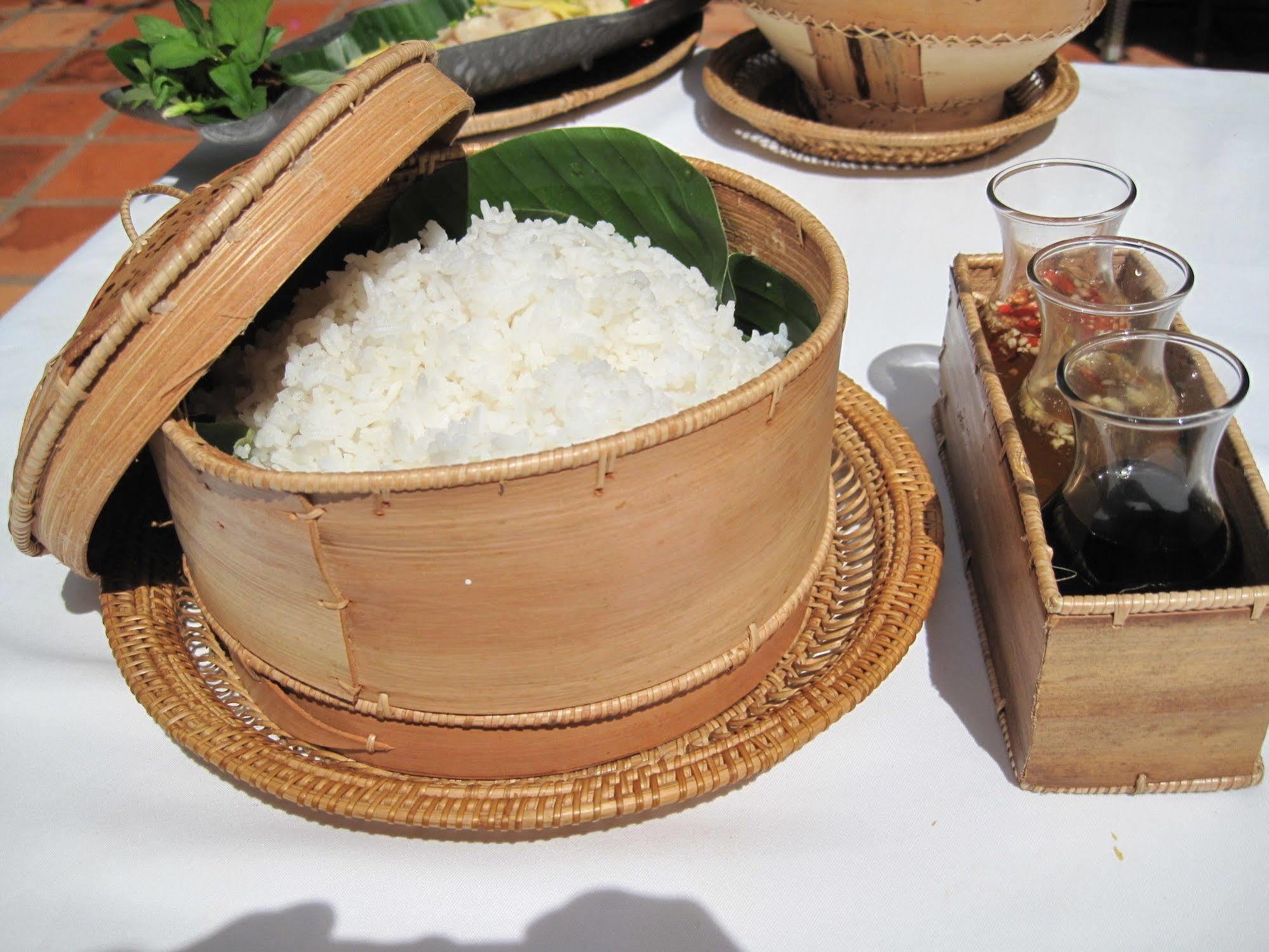 Le Grand Palais Boutique Hotel Phnom Penh Ngoại thất bức ảnh