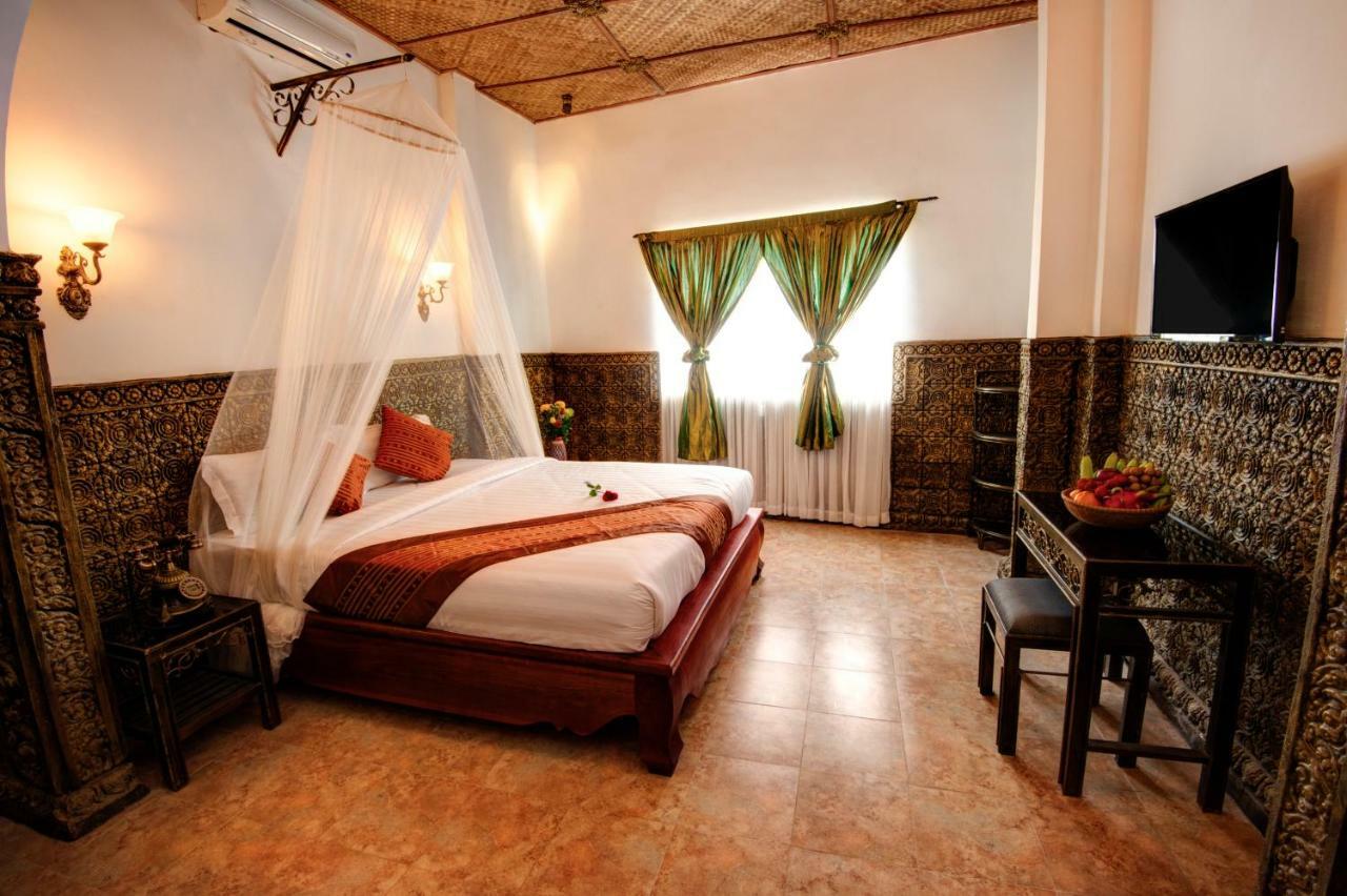 Le Grand Palais Boutique Hotel Phnom Penh Ngoại thất bức ảnh